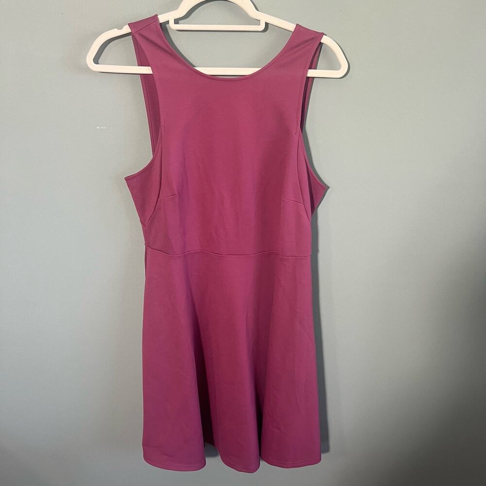 Lulu Black Swan Sleeveless Burgundy Red A-Line Lace-Up Back Dress, Large